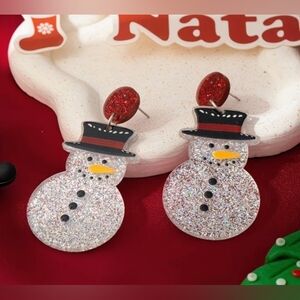 5/20 Festive Snowman Earrings